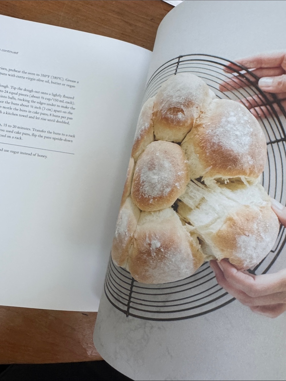 Fraiche Food: Full Hearts Cookbook - Jillian Harris & Tori Wesszer - Picture 16 of 16